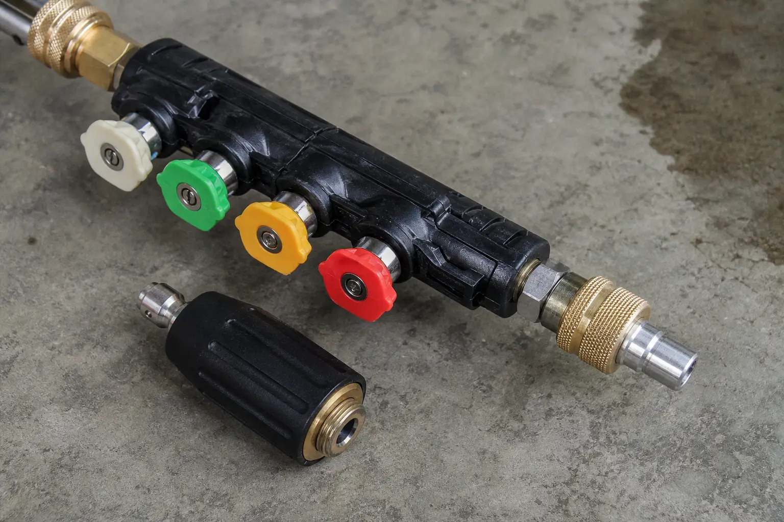 Nozzle patterns change force and help protect delicate surfaces
